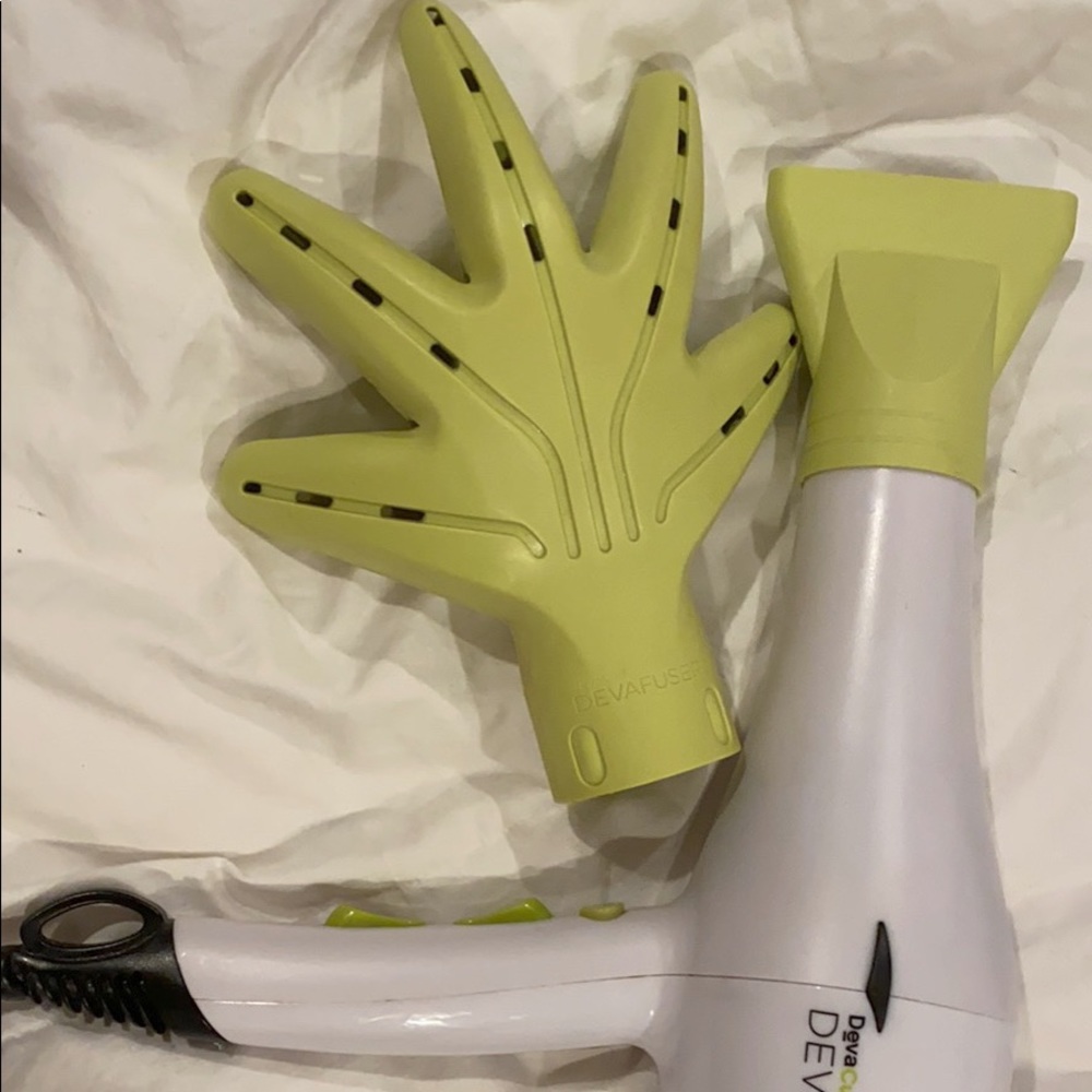 DevaCurl hair dryer with hand diffuser attachment